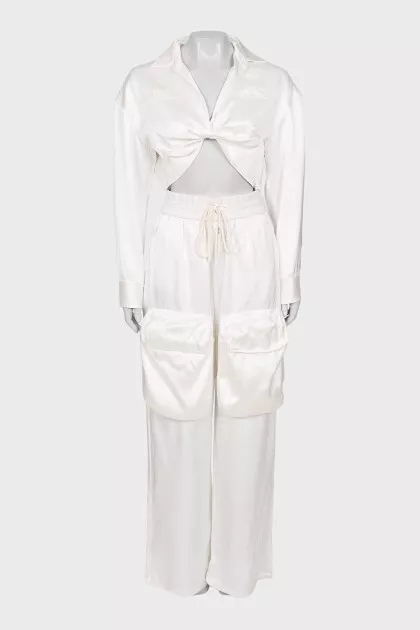 White suit with patch pockets