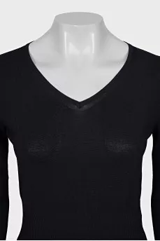 Black tapered pullover