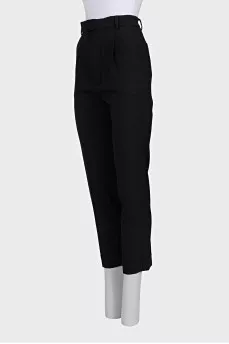 Straight trousers with cuffs
