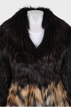 Fitted fox fur coat