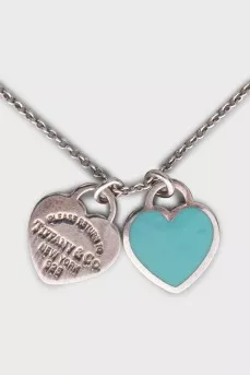Silver pendant with enamel
