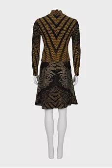 Top and skirt suit