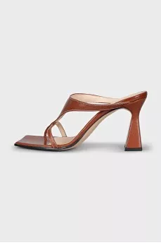 Leather mules with a square toe heel