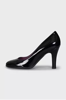 Black patent leather shoes