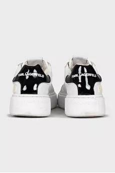 White sneakers with a contrasting heel