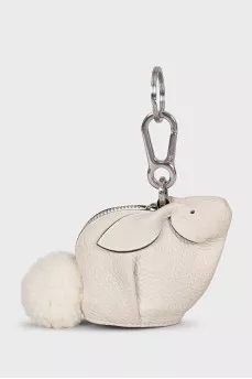 Leather keychain in the shape of a hare