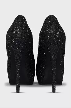 Shiny black shoes