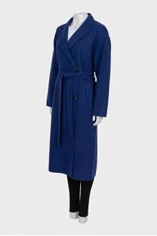 Double-breasted coat in blue