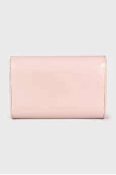 Pink leather bag with chain