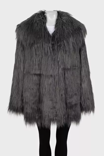 Straight cut fur coat with long pile