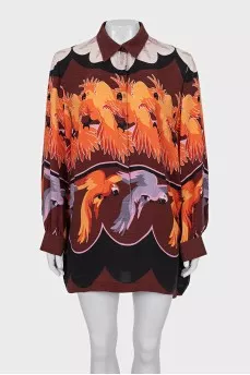Oversized silk blouse with a bright print