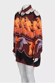 Oversized silk blouse with a bright print