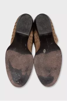 Suede Cossack boots with braiding