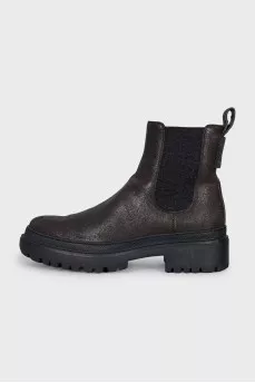 Brown leather Chelsea boots