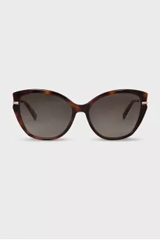 Sunglasses with gradient lenses