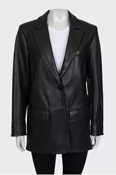 Straight-cut leather jacket with a button