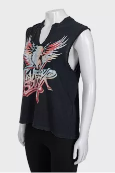 T-shirt with a ripped print