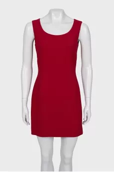 Red fitted sleeveless dress