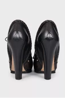 Shoes with black leather inserts