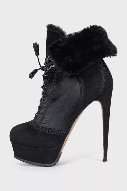 Insulated ankle boots with high heels