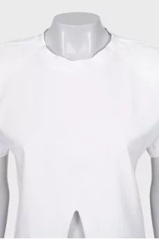 White T-shirt with puffy shoulders