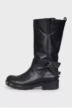 Black leather boots with chains