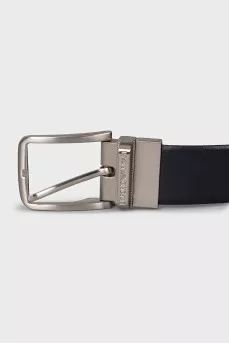 Men's leather belt with a matte buckle