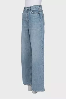 High-waisted wide-leg blue jeans