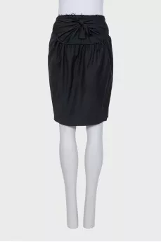 Wool skirt with raw edges