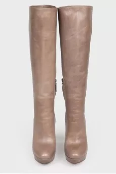 Lightning vintage boots