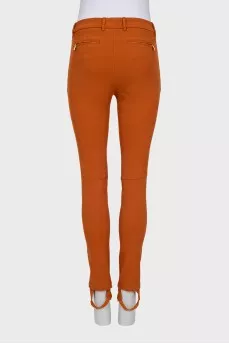 Skinny jeans with stirrups