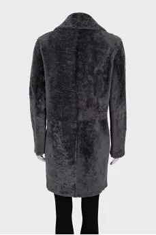 Straight-cut leather coat with buttons