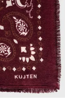 Cashmere scarf with tag