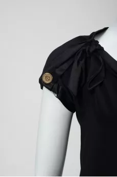 Short sleeve with a tag -sleeve