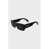 Rectangular frame sunglasses with logo