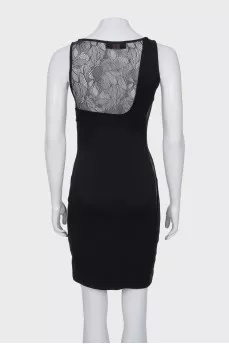 Fitted dress with lace inserts