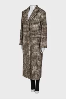Straight coat with gold stripes and tag