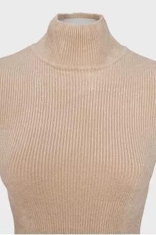 Slim fit golf with tag