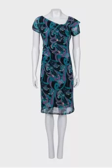 Fitted dress with floral print and sleeves