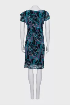 Fitted dress with floral print and sleeves