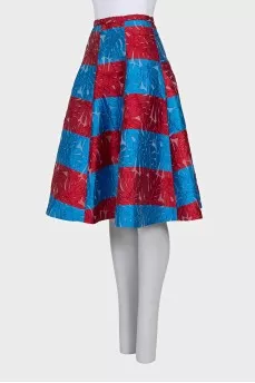 Flared skirt made of textured fabric