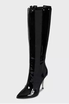 Patent leather boots with elastic bands