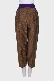 Jacket and trousers suit with shiny thread