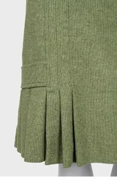 Green skirt with a small print