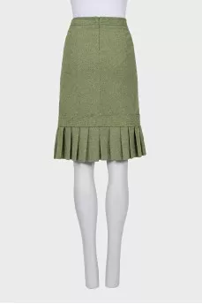 Green skirt with a small print