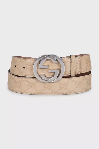 Men's leather belt with a signature print