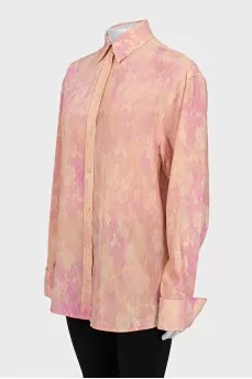 Loose-fitting shirt with a floral print
