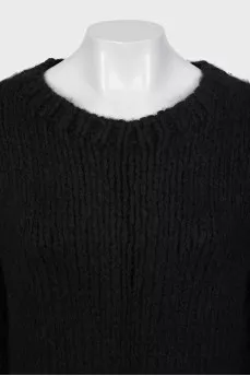 Cashmere sweater with fringe