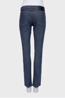 Low-rise straight jeans with a zipper