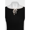 Fitted T-shirt with contrast trim